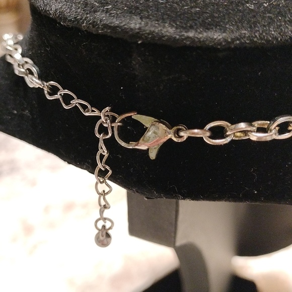 ⚜️ Vintage Gold Tone Statement Necklace - Picture 3 of 6